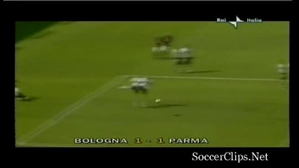 25.04.2010 Болоня 2 - 1 Парма първи гол на Ди Вайо 