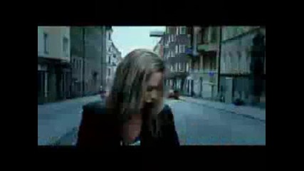 Anna Sahlene - We are unbreakable