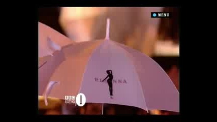 Rihanna - Umbrella (live At Radio 1)