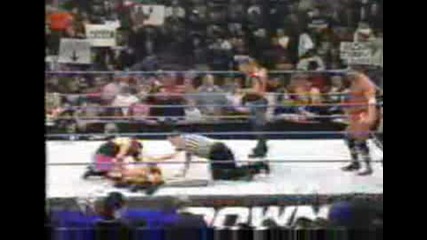 Smakedown 02.11.2002 Steph на ринга след мача на Ннн срещу Крис Джерико и Кърт Енгъл
