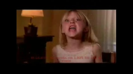 Dakota Fanning Sing