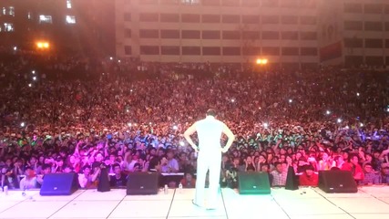 Psy подлудява феновете в Корея