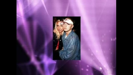 Клюки  - Eminem And Siena Milar