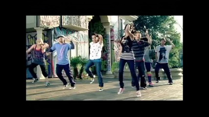С участието на Селена Гомез Flo Rida ft Akon - Who dat girl