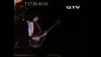 Queen - Live in Paris 1979 (2/10) 