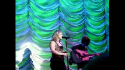 Kelly Clarkson Beautiful Disaster Live Wolverhampton Civic Hall March 2008 