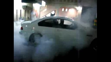 Smg M3 E46 can burn out