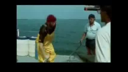 Raw video great shark attack