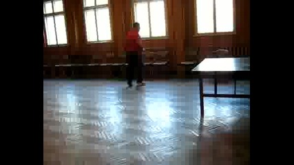 Маняци в Меден Рuдник Играят Тенис