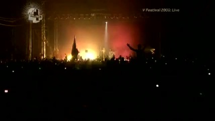 Lady Gaga - Paparazzi (live at V Festival 2009) 