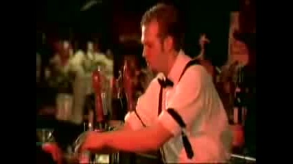 Lovage Feat Mike Patton - Stroker Ace videoclip with Lyrics