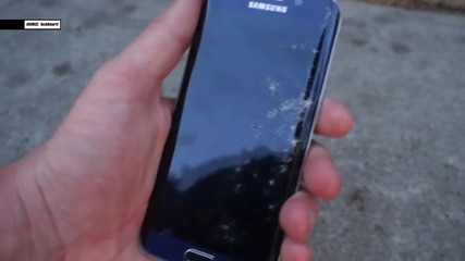 Galaxy S6 Edge оцелява след дроп тест и престой във вода