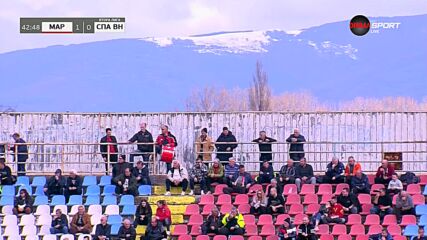 Колоритните фенове на Марек подкрепят отбора в дербито със Спартак Варна