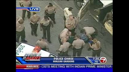 Полицейско Преследване Близо До Маями