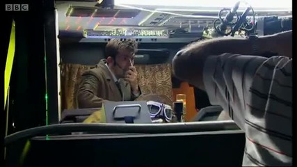 Ardal Ohanlon as talking cat - Doctor Who Confidential - Bbc 