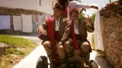 Румънеца и Енчев - Селско Момиче (official Video)