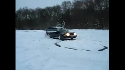 Volvo 240 wagon Дрифт 