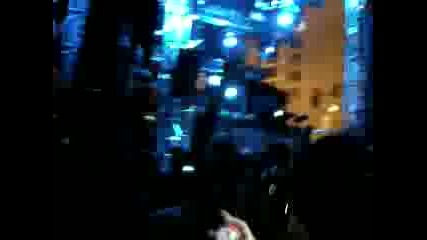 Paul Oakenfold - Giant Village