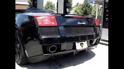 Black Lamborghini Gallardo Spyder