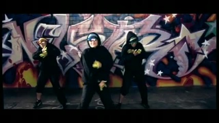 Nelly Furtado - On The Radio Remember The Days