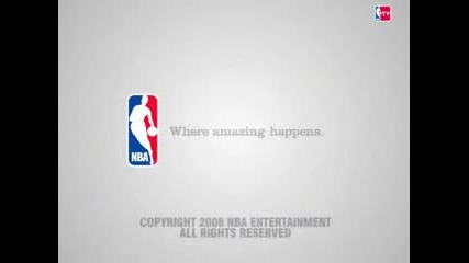 Dwight Howard Dunks On Four Kings