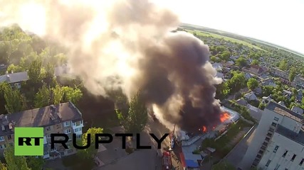 Ukraine: Drone captures Donetsk market aflame after shelling attack