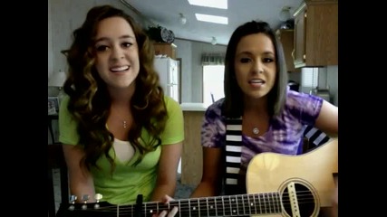Мегън и Лиз пеят Eenie Meenie by Justin Bieber and Sean Kingston! (cover) 