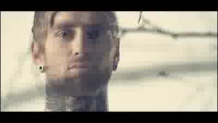 Bring Me The Horizon - Blessed With A Curse