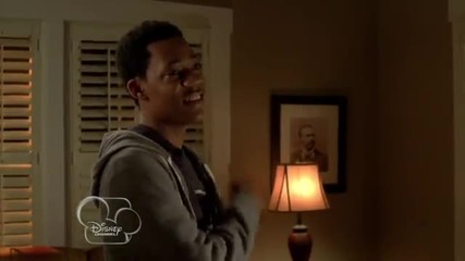 Бг Превод! Let It Shine - Tyler James Williams - Don`t run away