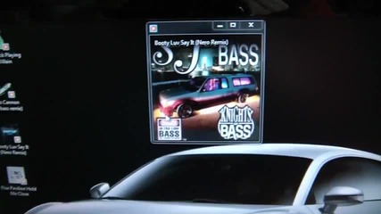 2x Logitech z-2300 Bass Of Dubstep!