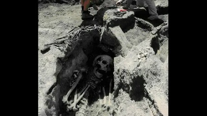 Гигантски човешки скелети намерени в Гърция