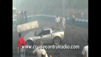 Bornout Na 4 - Ta Skorost S Corvette.flv