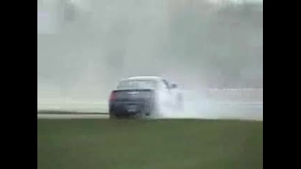 Chrysler 300c Srt awesome burnouts and drift