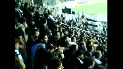Paok fans sing...xilometra kaname pali