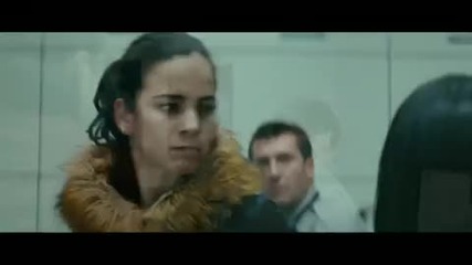 Repo Men - Remy and Beth Attack The Airport Cops and Run Into Jake 