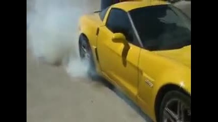 Как не се прави 'бърнаут' Corvette Z06