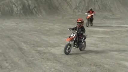 Carter Malcolm 4 yrs on his Ktm 50