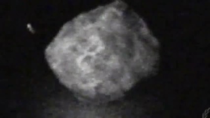 Нло изследва Комета 30.8.2013