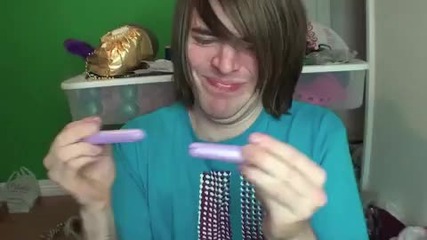 Tampons V.s. The Pink Ranger 