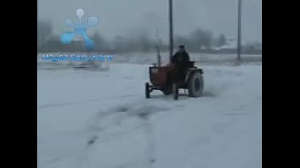 Дрифт с трактор