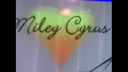 Miley - брюнетка, блондинка или обикновена? 