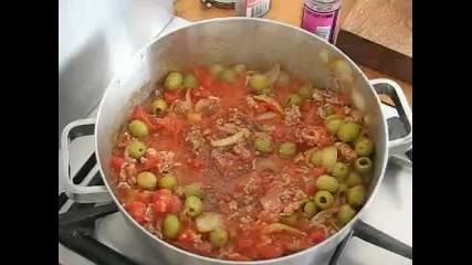 Спагети Болонезе с маслини - Рецепта 