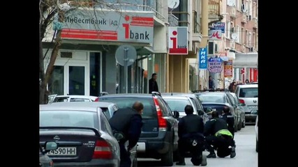 Банкери заложници при Обир на банка в Сливен 