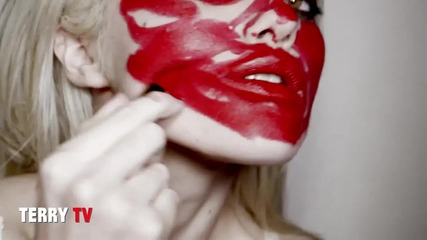 Sky Ferreira - Red Lips