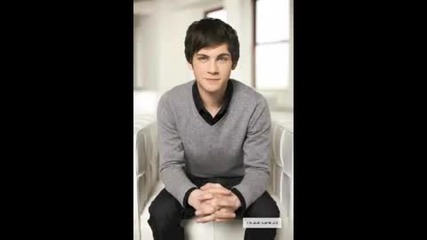 [ ! ] Logan Lerman Usa Photoshoot [ ! ]