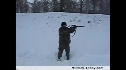 Руската самозарядна пушка с интегриран заглушител Вал 