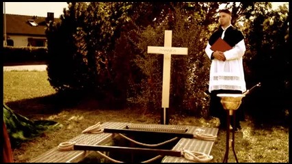 Kissin' Dynamite - Six Feet Under (2012)