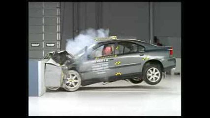 Crash Test - Volvo S60