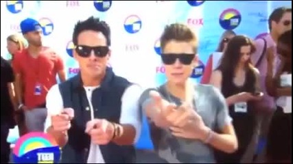 Justin Bieber And Michael Trevino Syncing To Call Me Maybe