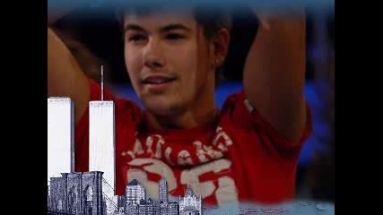 Денислав Зад Сцената И Извън Music Idol